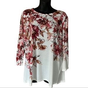CLASSIC EDITIONS FLOWERED TEE SIZE LARGE